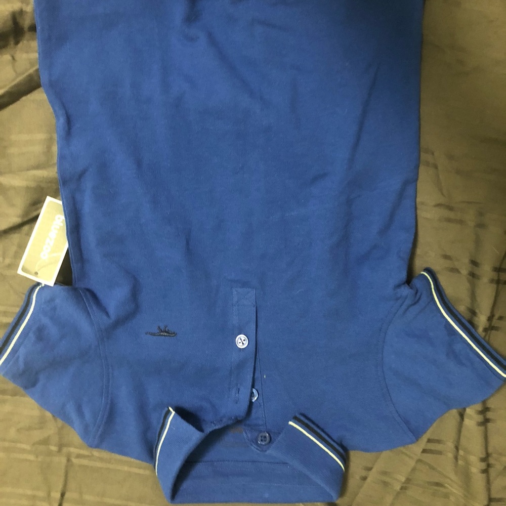 Shirt - Picture 3 of 3